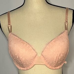 Victoria's Secret Lace Bra 36C- Never worn